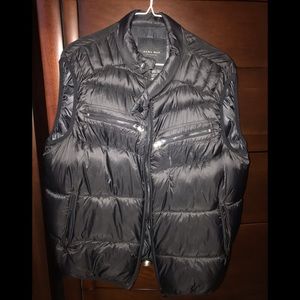 Zara Mens Black Puffer Vest